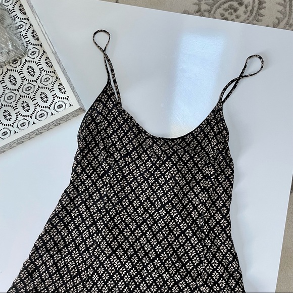 Forever 21 Dress with Tie Back - Picture 4 of 5